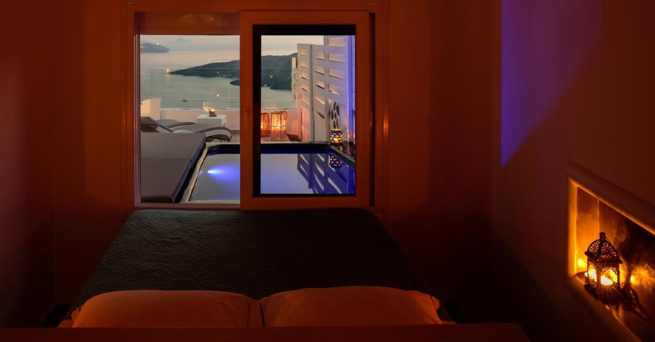 Fira Deep Blue Suites Exterior photo