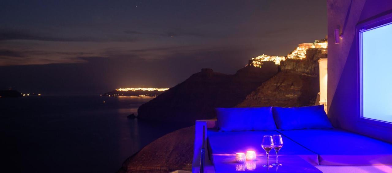 Fira Deep Blue Suites Exterior photo