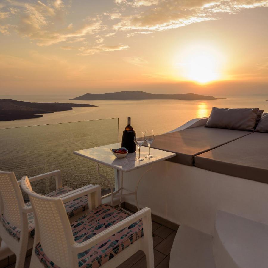 Fira Deep Blue Suites Exterior photo